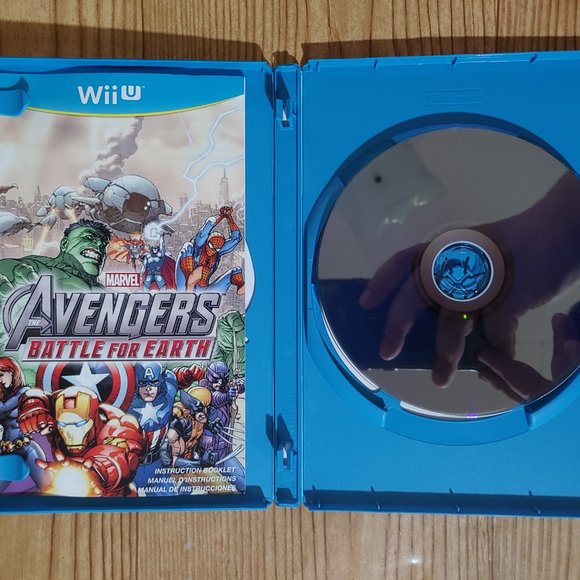 Marvel Avengers Battle for Earth Wii U game (CIB) - Picture 3 of 3